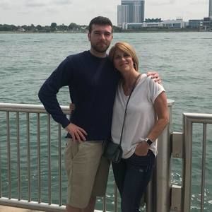 Meet your Posher, Linda